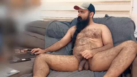Hairy Beard Smoker online show from May 16, 12:48 pm