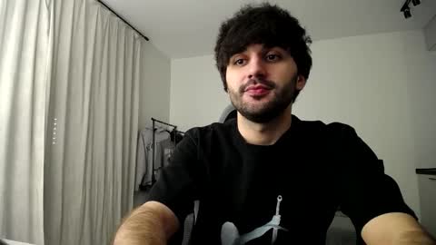 Snapshot of hairycuss chatting on February 17, 12:10 am Adam online show from February 17, 12:10 am