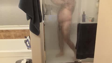 Snapshot of hairydaddreams chatting on March 3, 2:45 pm hairydaddreams online show from March 3, 2:45 pm