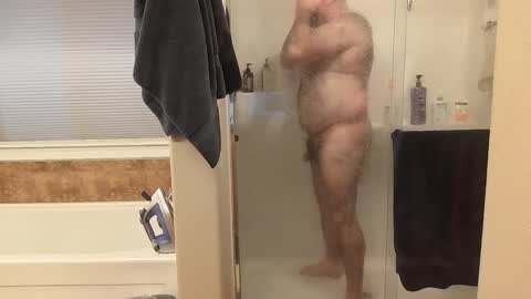 Snapshot of hairydaddreams chatting on April 14, 1:50 pm hairydaddreams online show from April 14, 1:50 pm