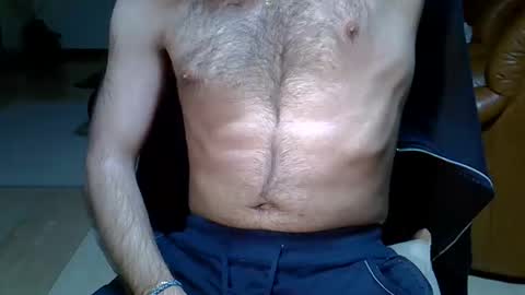 hairydaduncut online show from January 31, 9:35 pm