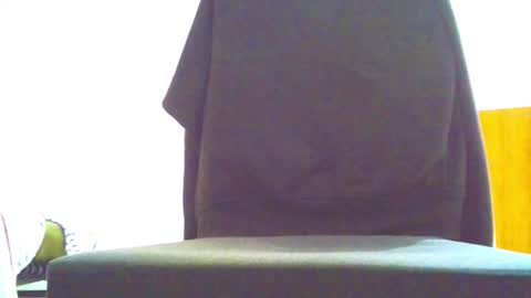 HairyHornyTwinkk online show from October 7, 11:18 am