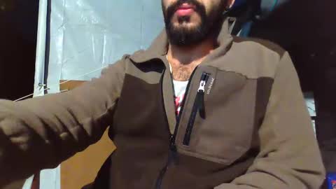 Snapshot of hairymann96 chatting on October 31, 4:52 pm hairymann96 online show from October 31, 4:52 pm