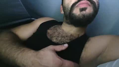 Snapshot of hairymann96 chatting on November 8, 11:03 pm hairymann96 online show from November 8, 11:03 pm