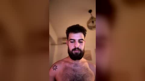 HairyRobXxX online show from June 29, 11:05 pm