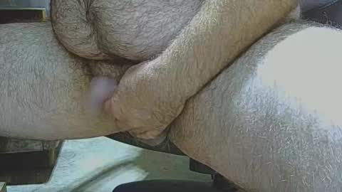 hairysmallfat online show from June 4, 10:43 am