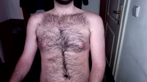 Snapshot of hairyuncut26 chatting on February 4, 10:36 pm hairyuncut26 online show from February 4, 10:36 pm