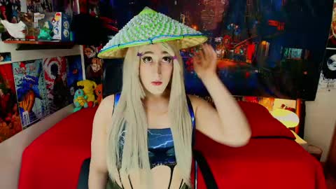Snapshot of hakudoll chatting on April 8, 8:53 pm Haku online show from April 8, 8:53 pm