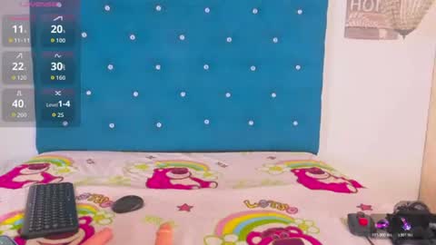 Snapshot of halaia1 chatting on June 17, 12:50 pm Halahia online show from June 17, 12:50 pm