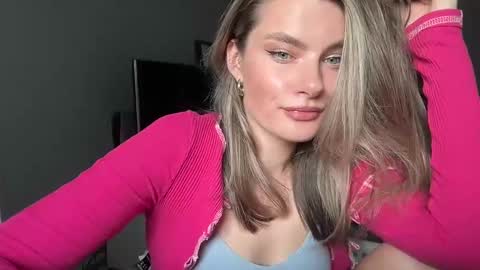 Snapshot of haley_rune chatting on February 26, 10:26 am haley_rune online show from February 26, 10:26 am