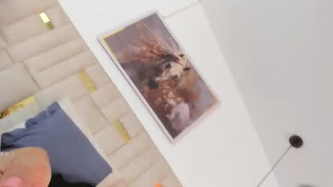 Halie  online show from November 20, 1:39 am