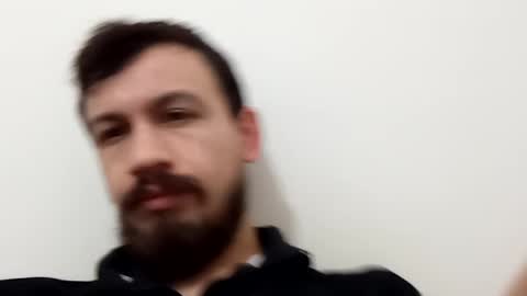 Snapshot of halilcik chatting on January 14, 4:40 pm halilcik online show from January 14, 4:40 pm