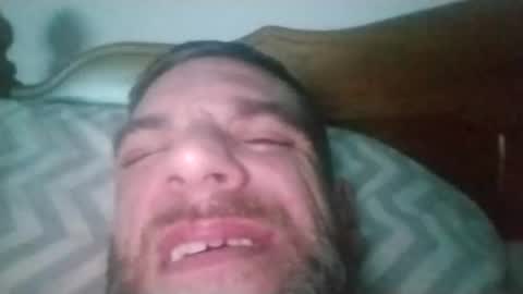 Snapshot of hallallen730 chatting on December 23, 8:34 am hallallen730 online show from December 23, 8:34 am