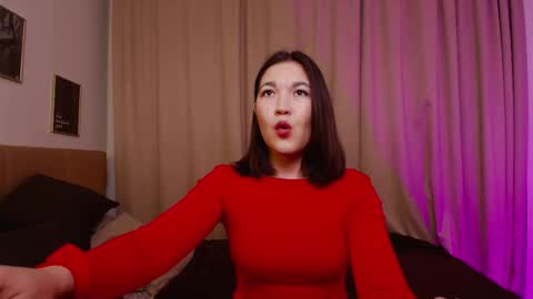 Mary online show from January 17, 2:11 pm