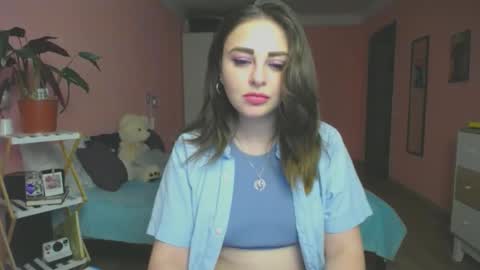 Ann online show from November 22, 3:44 pm