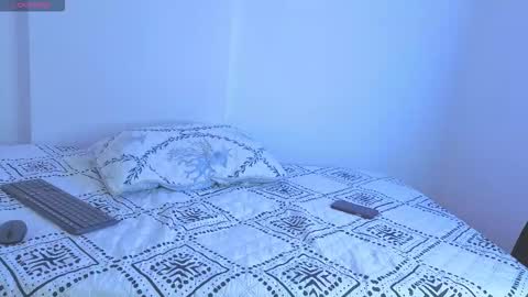 hamiltong12 online show from February 3, 3:39 pm