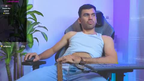 hamiltong12 online show from April 7, 3:40 am