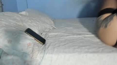 Snapshot of hammer_hard_game chatting on December 11, 5:43 am jorsh and katy online show from December 11, 5:43 am