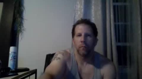 Snapshot of hammertime2169 chatting on April 24, 12:46 am hammertime2169 online show from April 24, 12:46 am