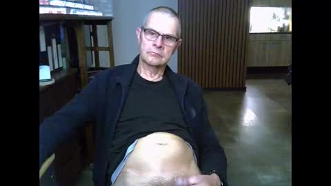 Prefer men 80 online show from April 2, 8:17 pm