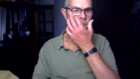 Snapshot of hamto65 chatting on July 20, 8:00 pm Prefer men 80 online show from July 20, 8:00 pm