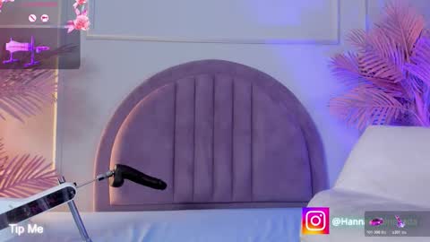 hanaahquinn online show from March 19, 11:36 am