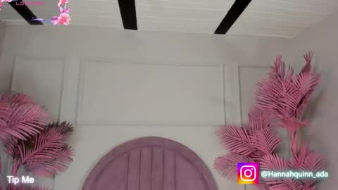 hanaahquinn online show from March 29, 11:32 am