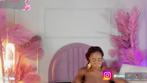 Snapshot of hanaahquinn chatting on April 18, 11:36 am hanaahquinn online show from April 18, 11:36 am