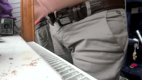 Snapshot of handncocknocum chatting on January 20, 2:36 pm handncocknocum online show from January 20, 2:36 pm