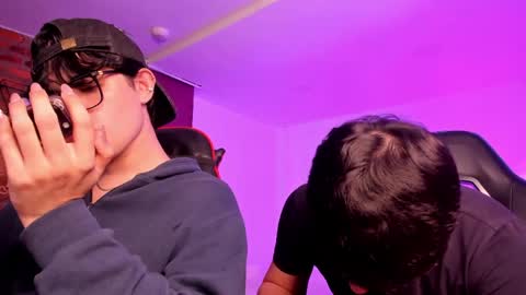 leonardfarrucknick and otis online show from March 30, 1:01 pm