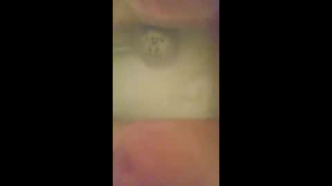 Snapshot of handsumload_11 chatting on December 13, 4:00 am handsumload_11 online show from December 13, 4:00 am