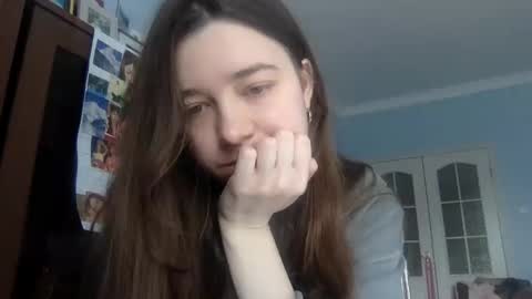 Snapshot of hanga15 chatting on March 5, 9:05 am hanga15 online show from March 5, 9:05 am