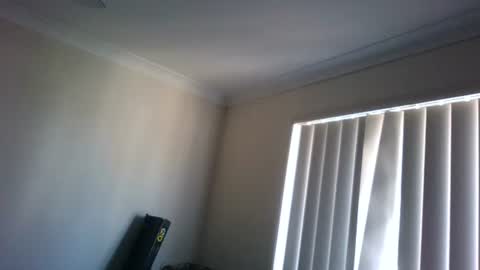Snapshot of hango651740 chatting on January 31, 10:08 pm Hango aussie cut thick single online show from January 31, 10:08 pm