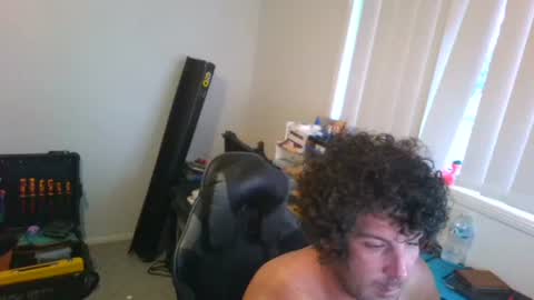 Snapshot of hango651740 chatting on February 3, 8:19 am Hango aussie cut thick single online show from February 3, 8:19 am