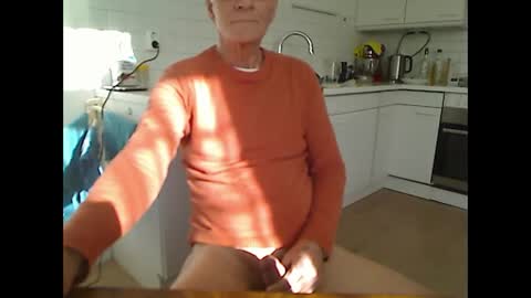 hankk54 online show from November 25, 11:10 am