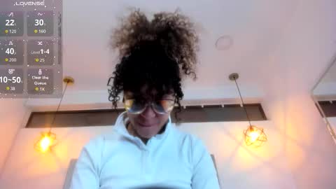 HANNA online show from February 15, 1:31 pm