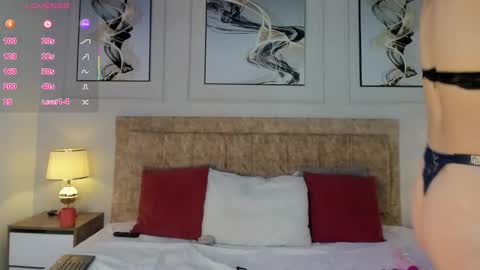 hanna_daze online show from February 25, 11:31 am