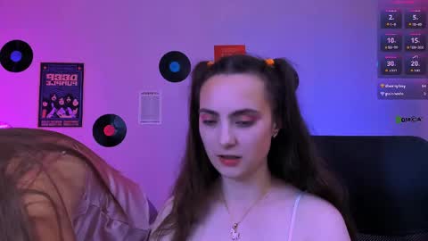 Snapshot of hanna_dream0 chatting on May 10, 2:44 pm hanna_dream0 online show from May 10, 2:44 pm