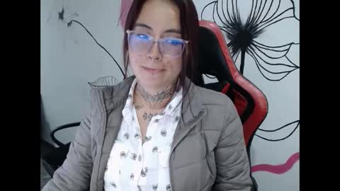 mara online show from May 19, 10:27 pm