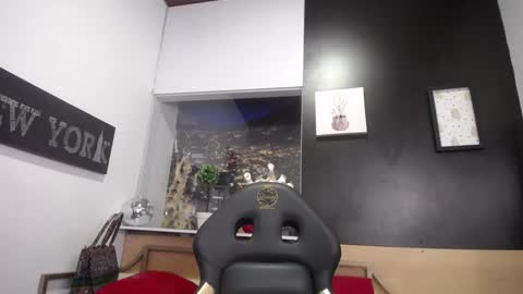 hanna_lamber online show from January 10, 2:57 am