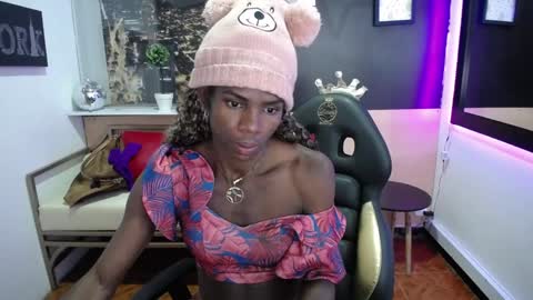 hanna_lamber online show from January 11, 12:22 am