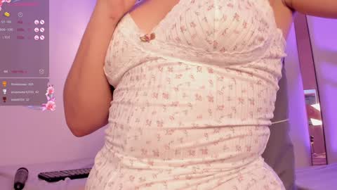 Snapshot of hanna_lee02 chatting on January 13, 7:42 pm Hanna Lee online show from January 13, 7:42 pm