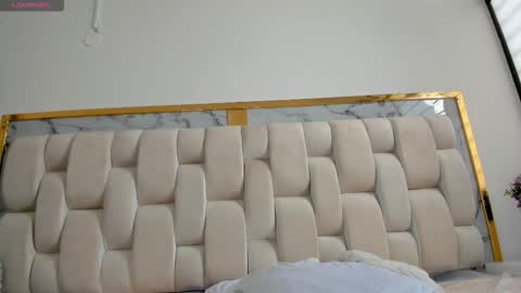 Hanna lens online show from March 14, 8:03 pm