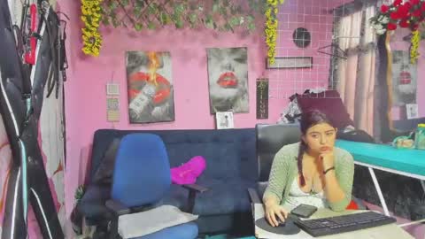 Hanna online show from May 25, 12:11 pm