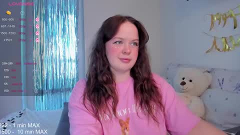 Snapshot of hanna_montanas chatting on February 3, 10:20 am hanna montanas online show from February 3, 10:20 am