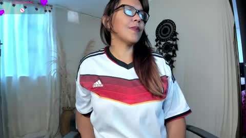 Snapshot of hanna_musk chatting on April 19, 6:43 pm Hanna musk online show from April 19, 6:43 pm