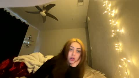 Snapshot of hannababy23 chatting on October 14, 7:47 pm hannababy23 online show from October 14, 7:47 pm