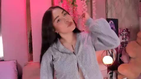 hannacollins_2 online show from February 22, 2:26 pm