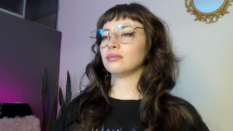 HannahHexx online show from April 16, 2:23 am