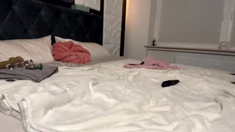 hannah_nvrst online show from January 27, 6:52 pm